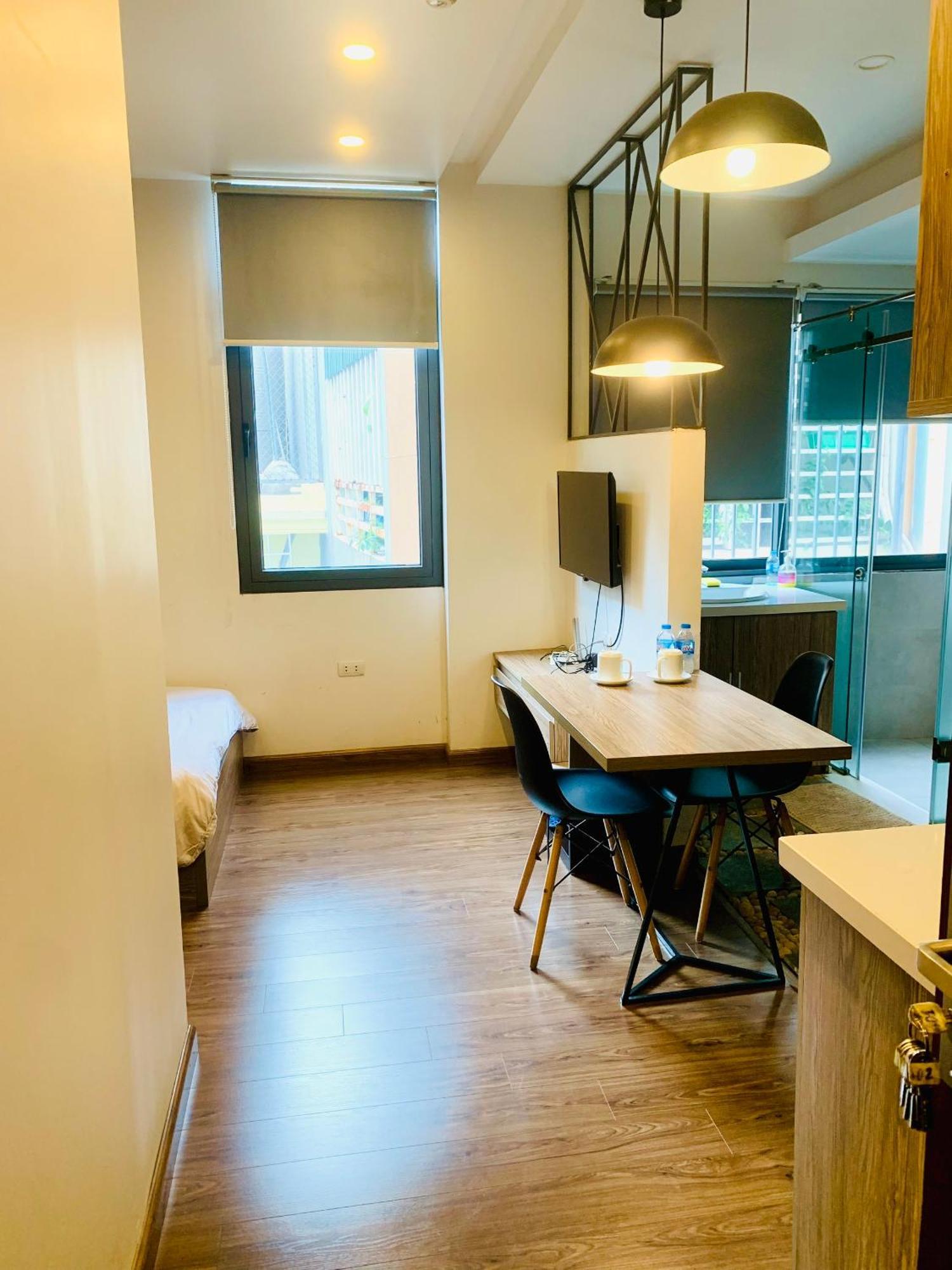 Unique Serviced Apartment Hanoi Buitenkant foto