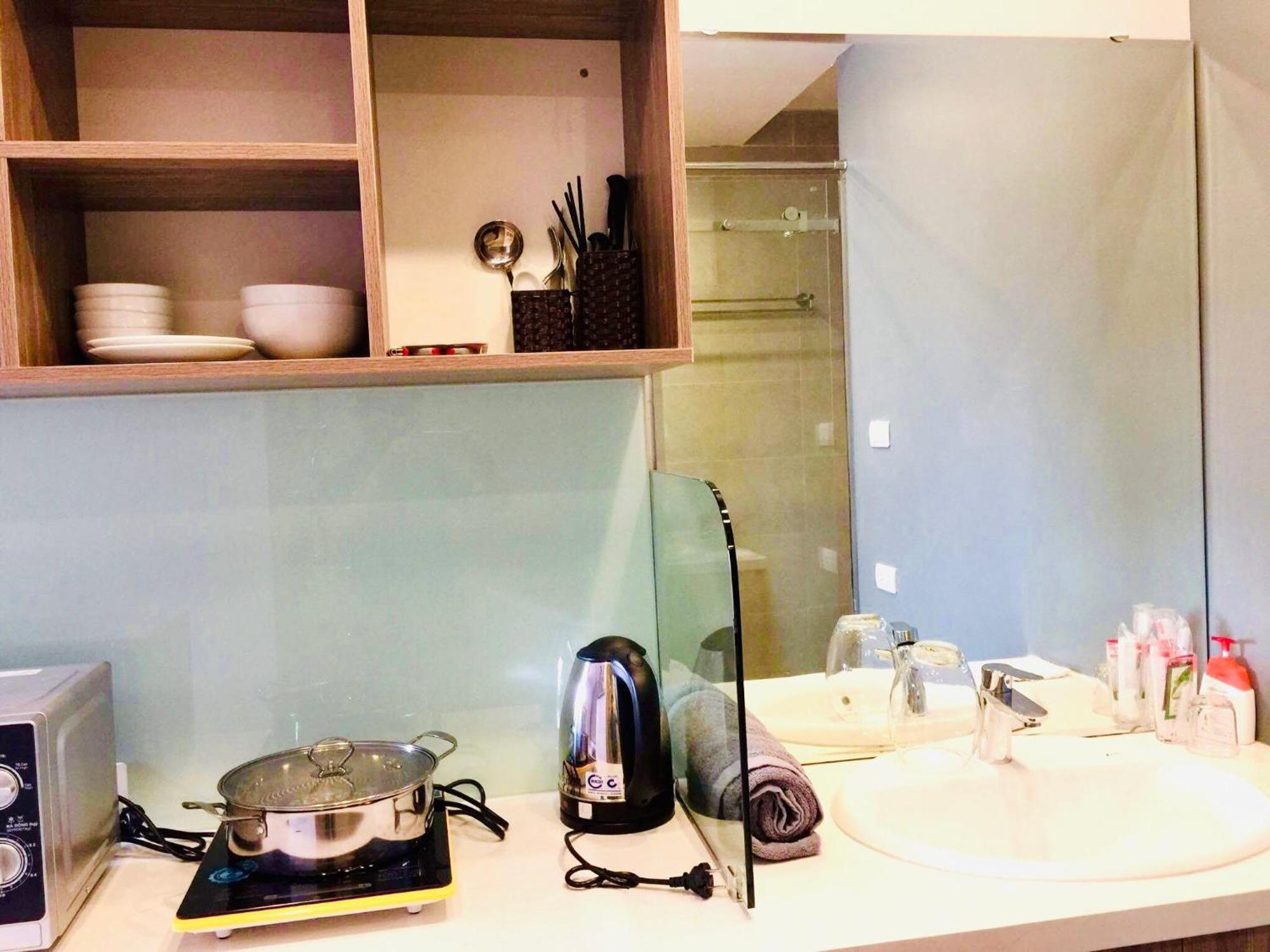 Unique Serviced Apartment Hanoi Buitenkant foto